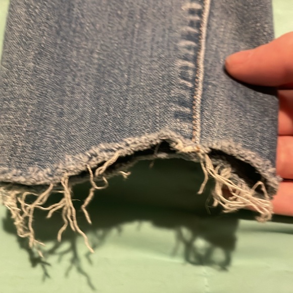 American Eagle ripped jeans, extreme stretch size 4 - Picture 4 of 7